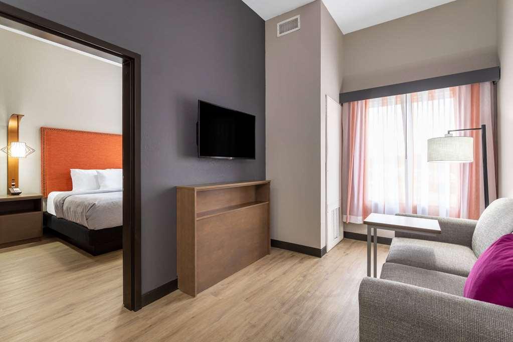 La Quinta Inn & Suites By Wyndham Augusta Fort Eisenhower Habitación foto